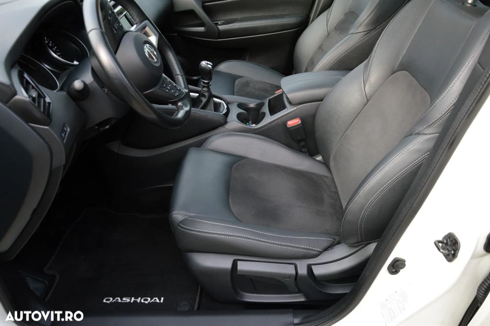 Nissan Qashqai 1.3 138CP 2WD Tekna - 14