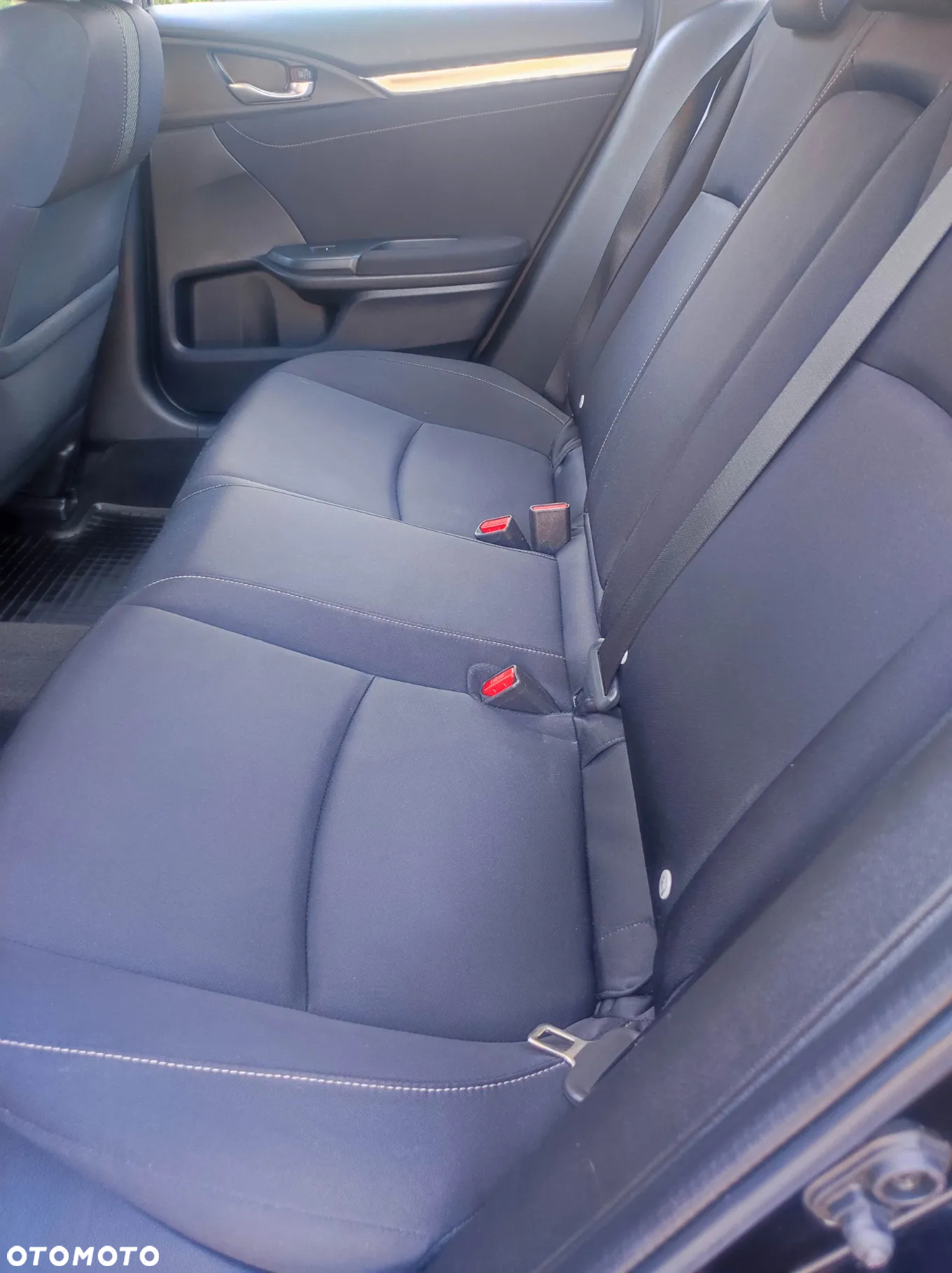 Honda Civic 1.5 T Elegance - 17