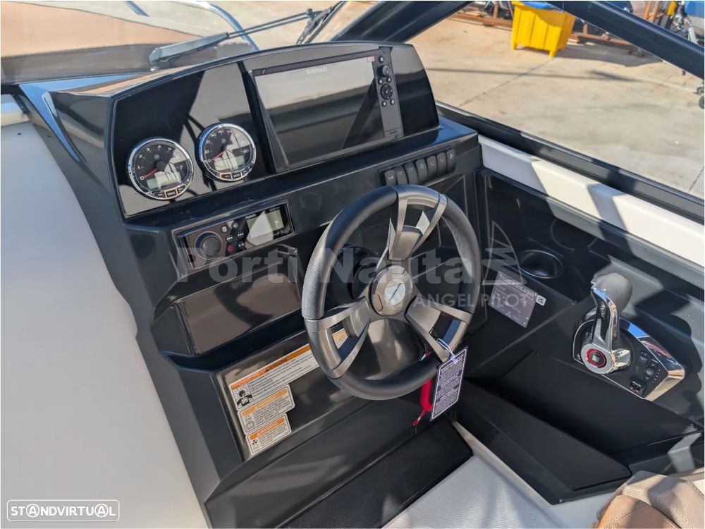 Quicksilver Activ 675 Cruiser - 17