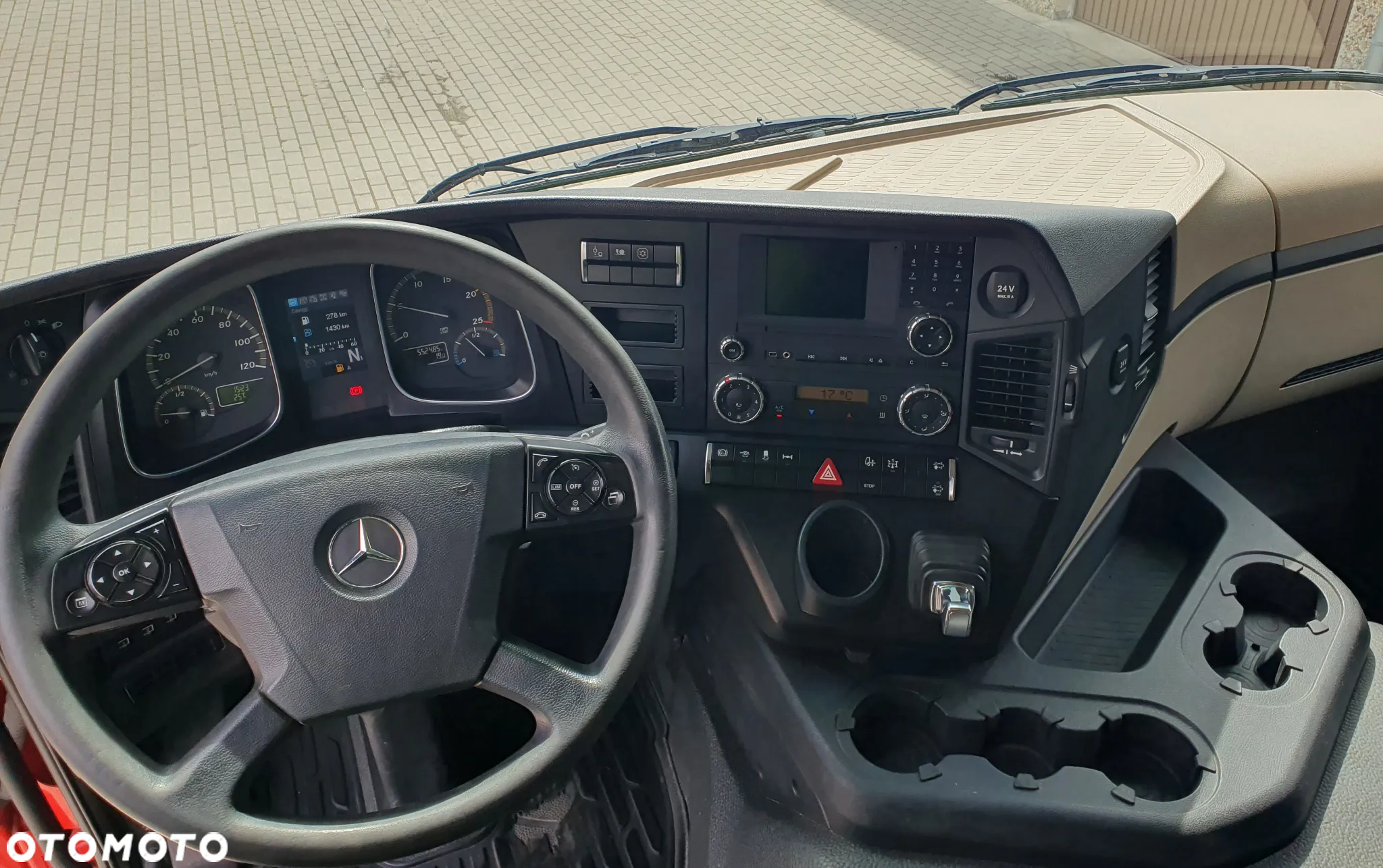 Mercedes-Benz ACTROS 1843 - 12