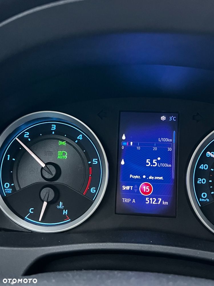 Toyota Corolla 1.4 D-4D Premium EU6 - 25