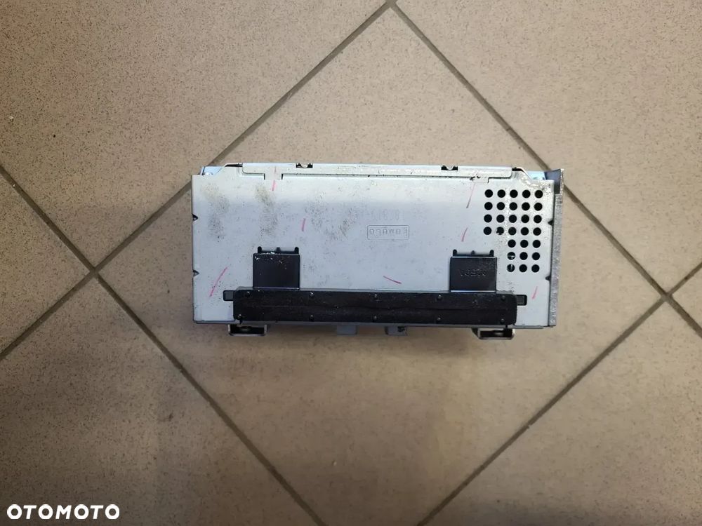 RADIO FABRYCZNE FORD FIESTA MK6 MK7 10R-048415 - 2