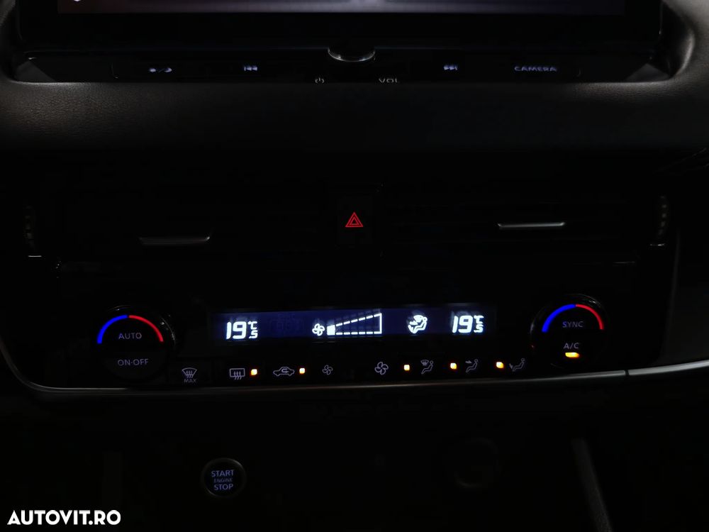 Nissan Qashqai 1.3 DIG-T MHEV Xtronic Acenta - 23