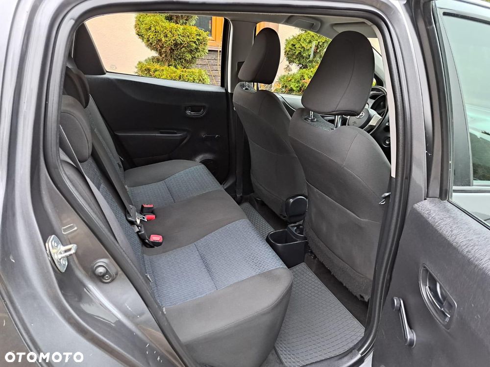Toyota Yaris 1.4 D-4D Active - 5