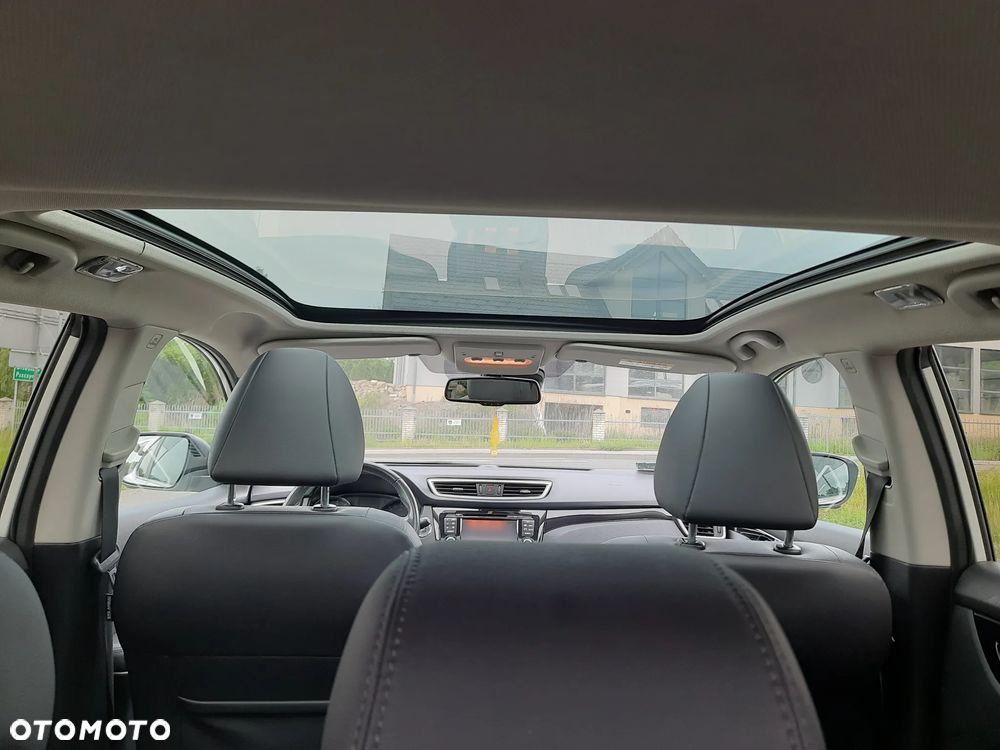 Nissan Qashqai 1.6 DIG-T Tekna+ - 23