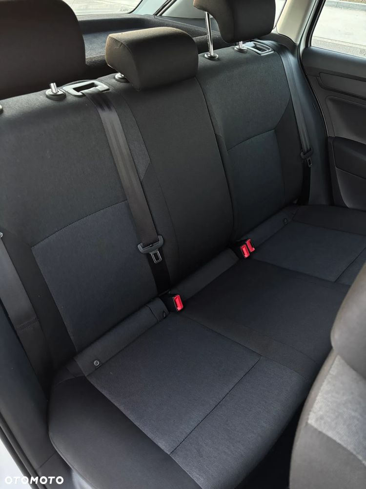 Skoda RAPID 1.0 TSI Active - 14