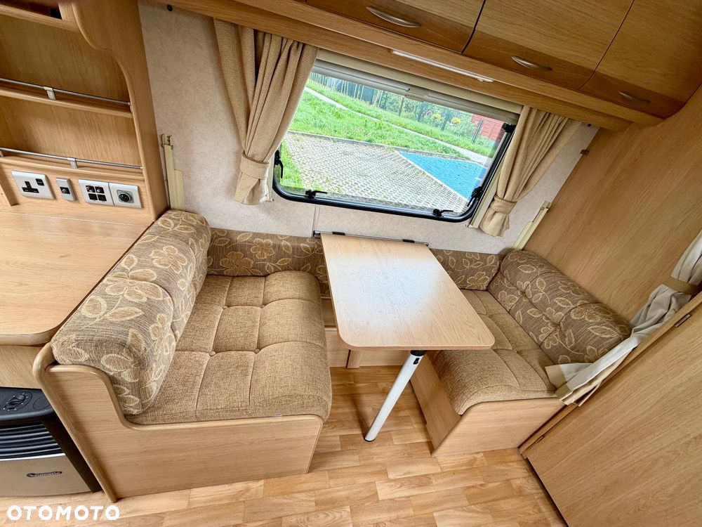 Coachman Amara 520/4 - 13