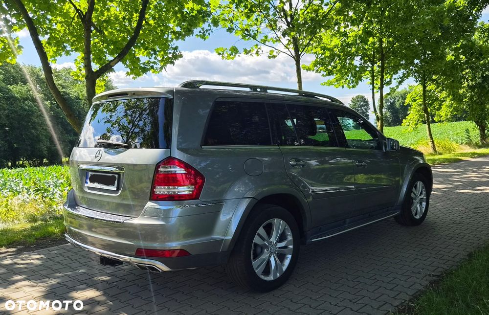 Mercedes-Benz GL - 2
