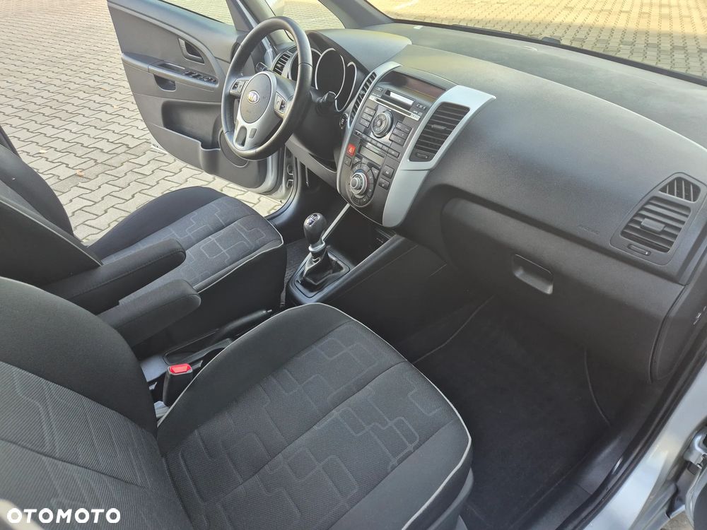 Kia Venga 1.4 L - 13