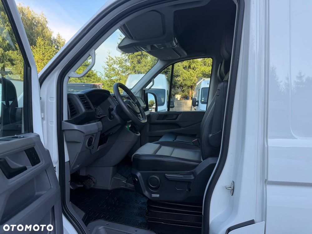 Volkswagen Crafter / L3H3 / 2.0 177KM /  AUTOMAT / NAJBOGATSZA WERSJA / TABLET / NAVI / SKÓRA / FV23% - 10