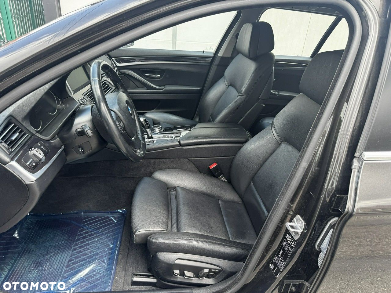 BMW Seria 5 - 11