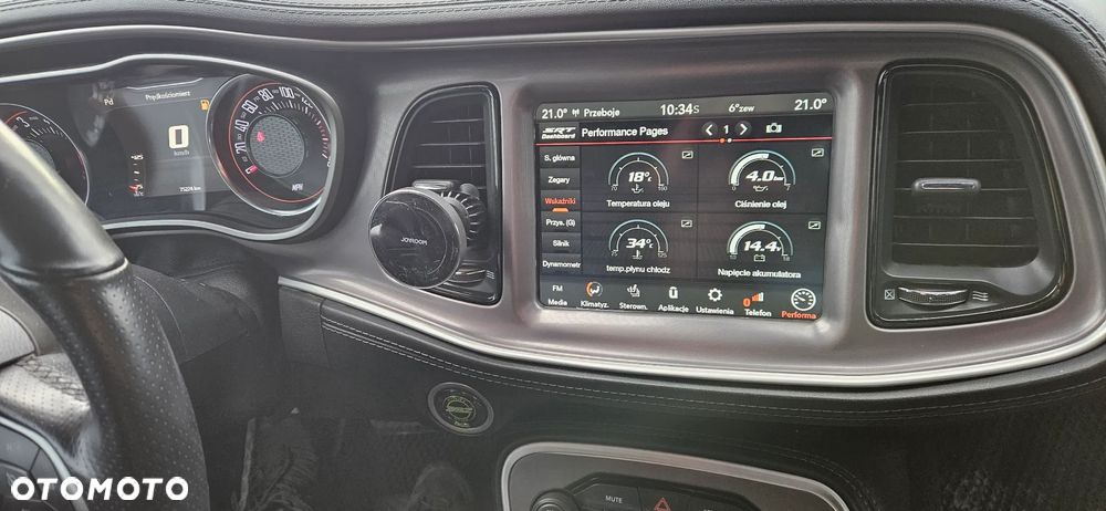 Dodge Challenger 6.4 Scat Pack - 6