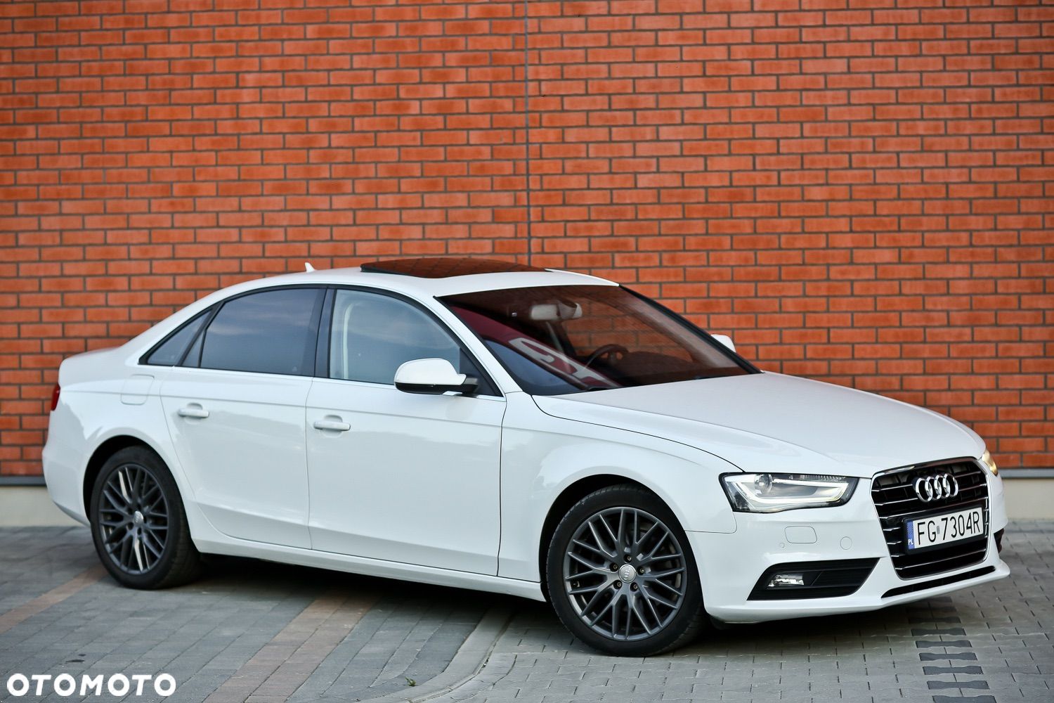 Audi A4 - 1