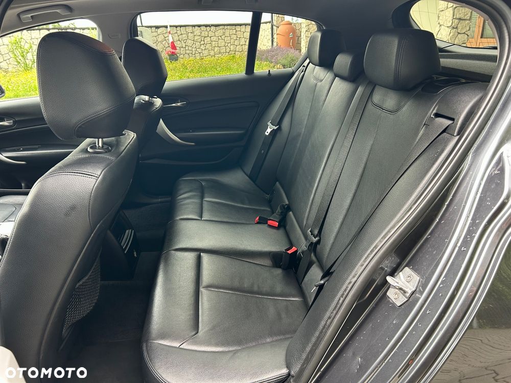 BMW Seria 1 - 15