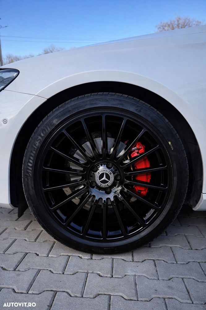 Mercedes-Benz E 220 d 9G-TRONIC Night Edition - 13