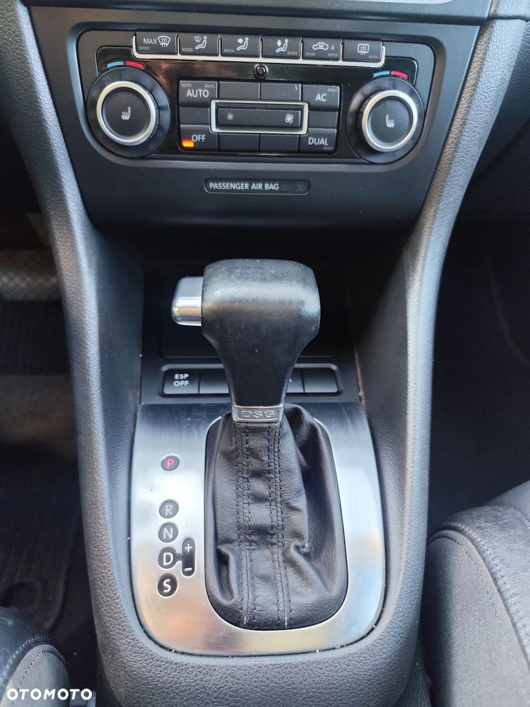 Volkswagen Golf 1.4 TSI DSG Highline - 19