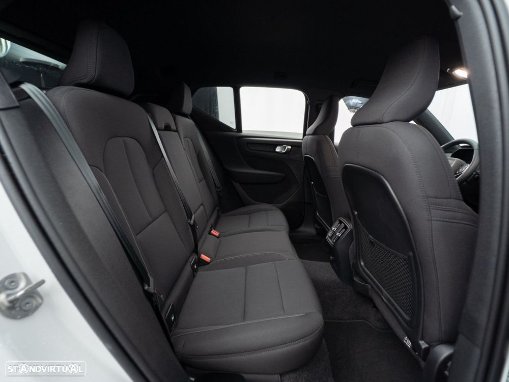 Volvo XC 40 Recharge Extended Range Core - 37