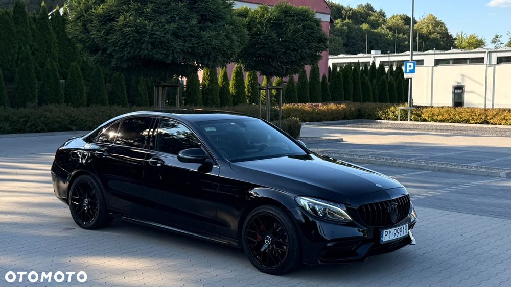 Mercedes-Benz Klasa C 200 4-Matic 9G-TRONIC - 29