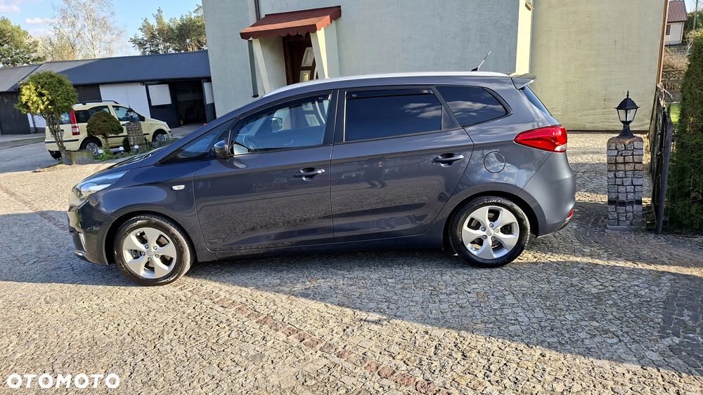 Kia Carens 1.7 CRDi Spirit - 8