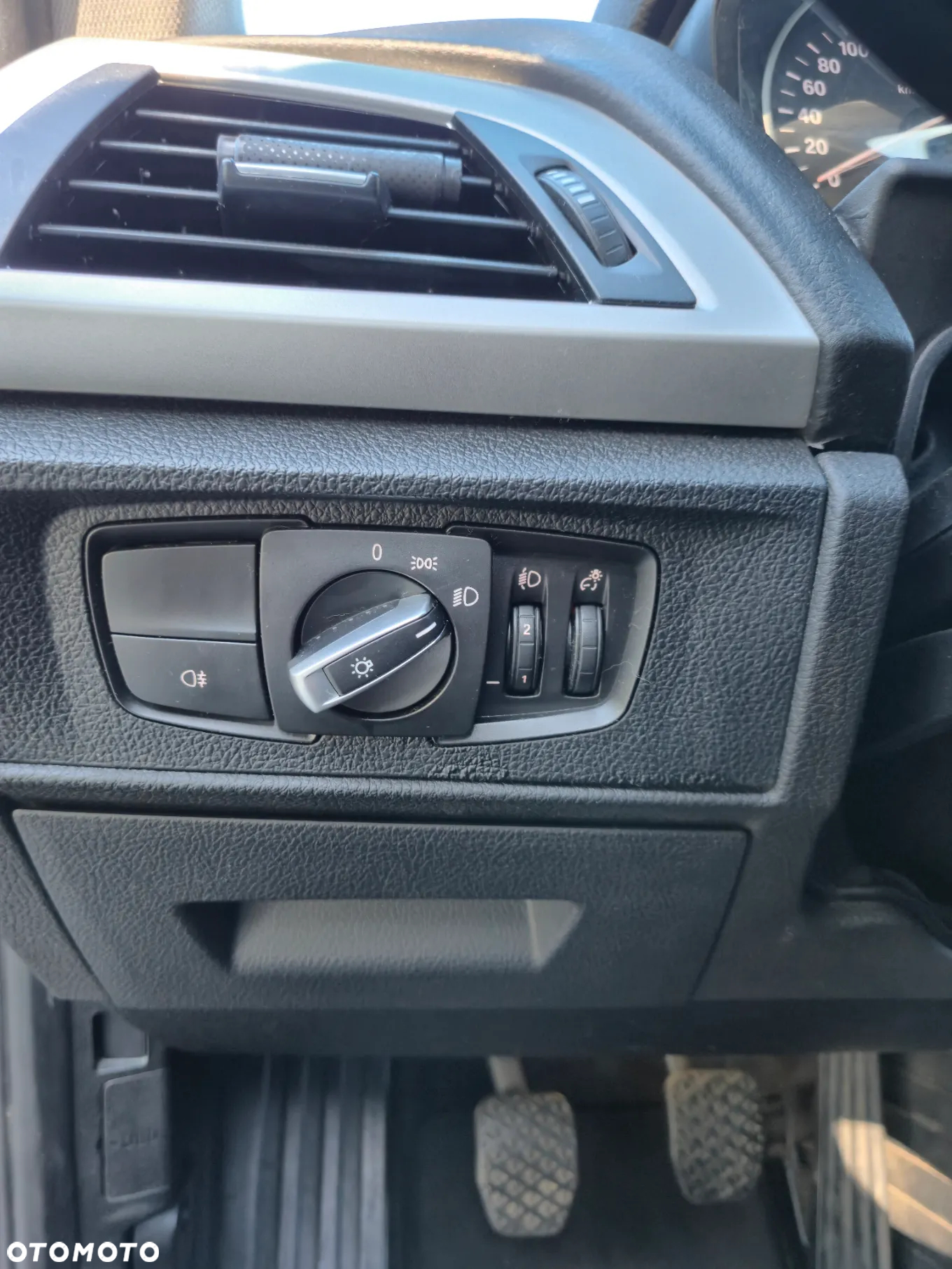BMW Seria 1 116i - 21