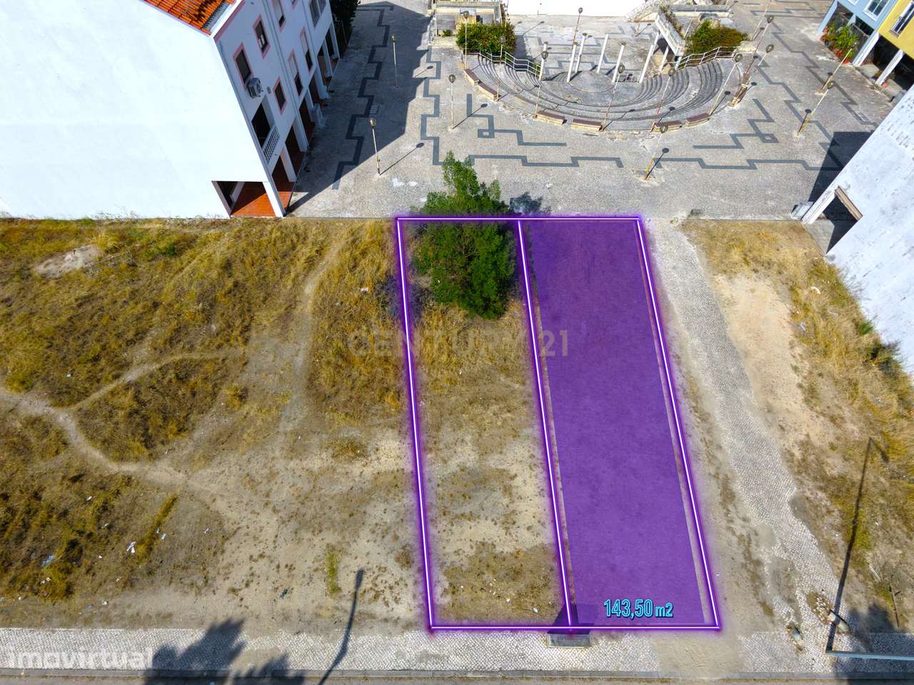 Terreno Urbano para Construção de Moradia T4 com Loja - Sobreda, Almad - Grande imagem: 2/22