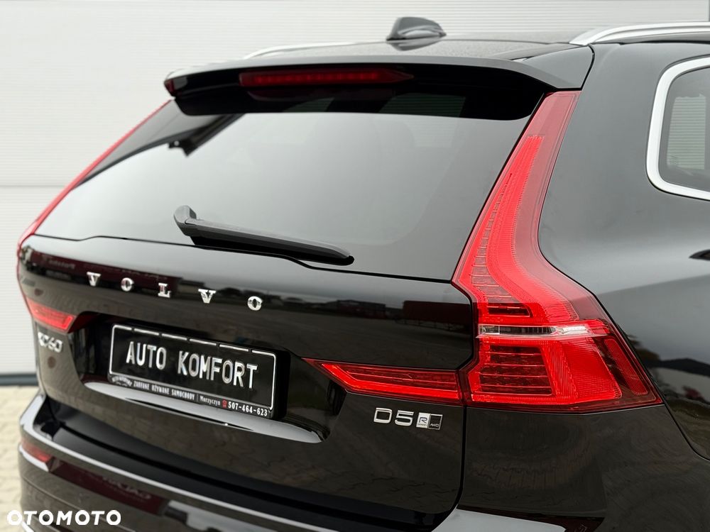 Volvo XC 60 D5 AWD Geartronic RDesign - 18