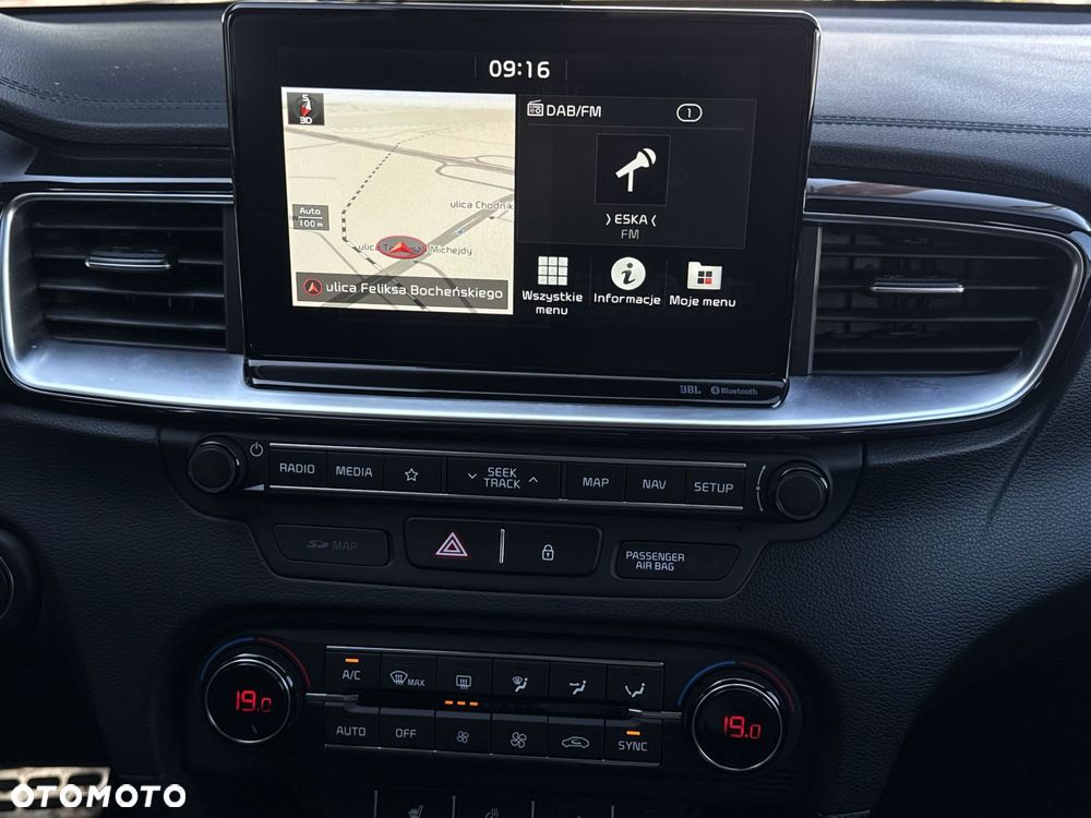 Kia Ceed 1.6 T-GDI GT DCT - 24