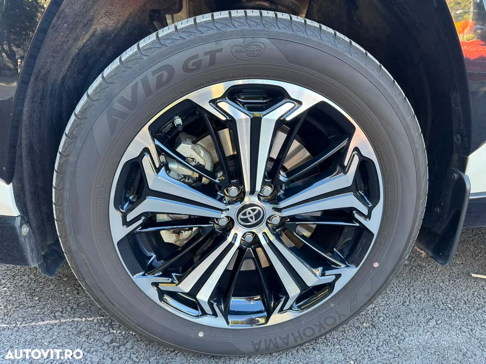 Toyota RAV4 - 9