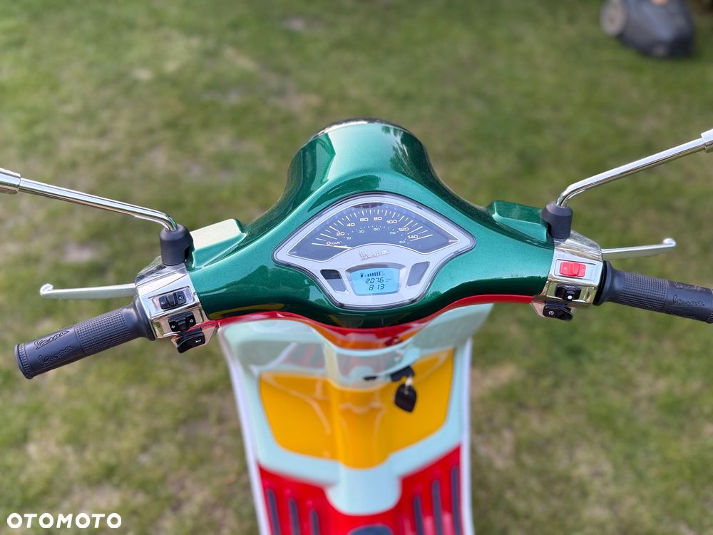 Vespa Primavera - 4