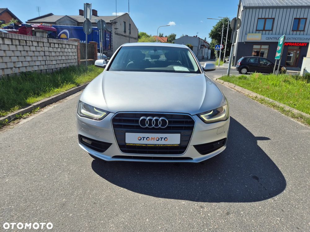 Audi A4 Limousine 2.0 TDI Limited Edition - 12