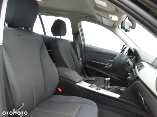 BMW Seria 3 316d Advantage - 14