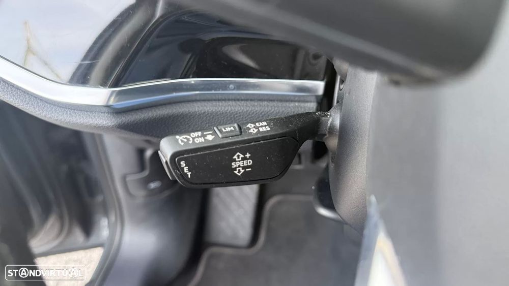 Audi Q3 45 TFSIe S tronic - 36