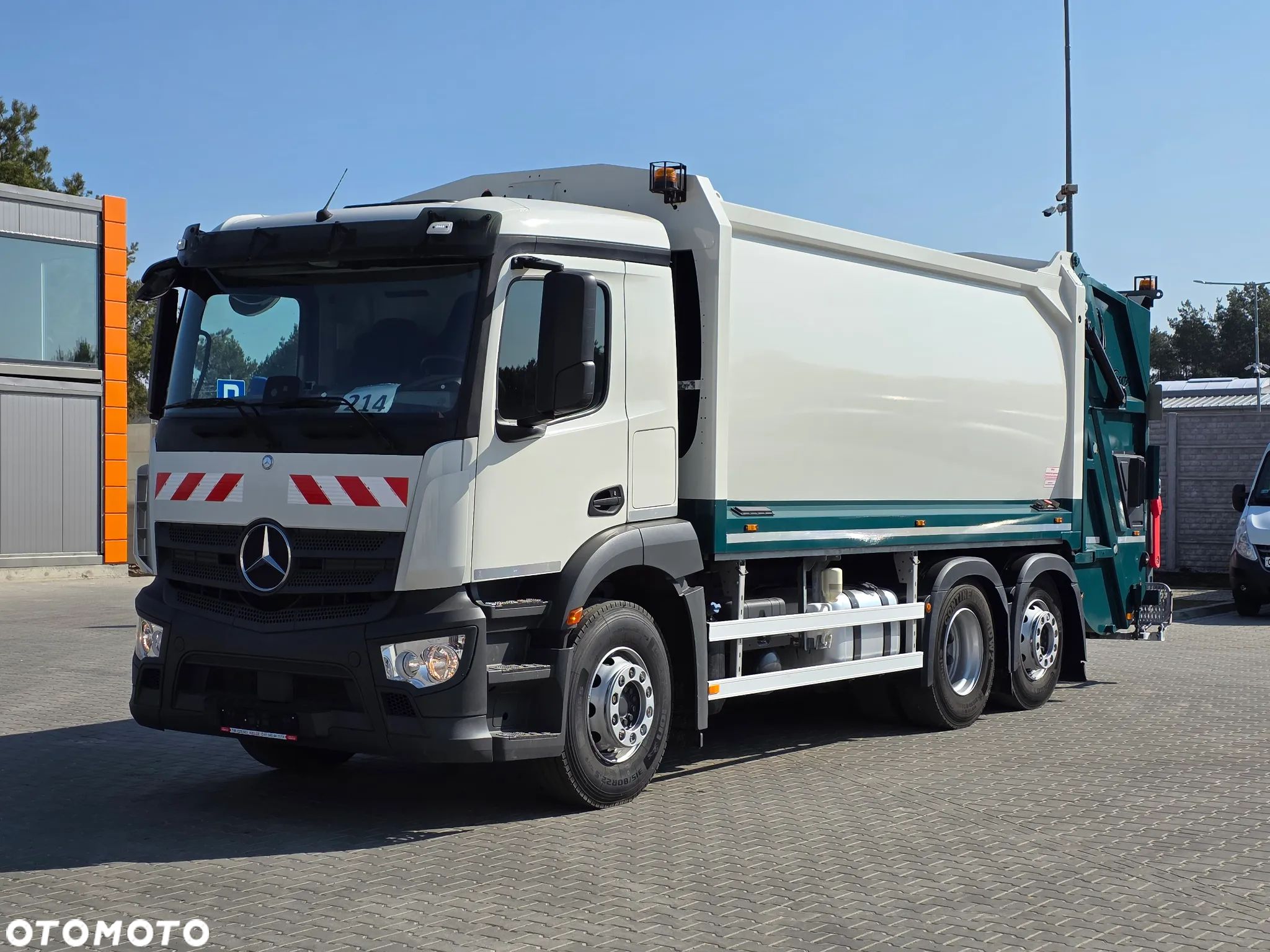Mercedes-Benz Antos 2635 - 1
