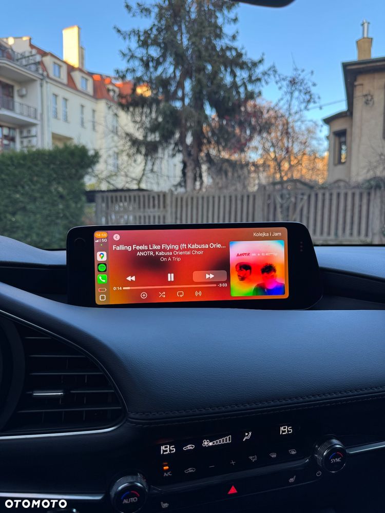 Mazda 3 2.0 mHEV Exclusive Line - 23