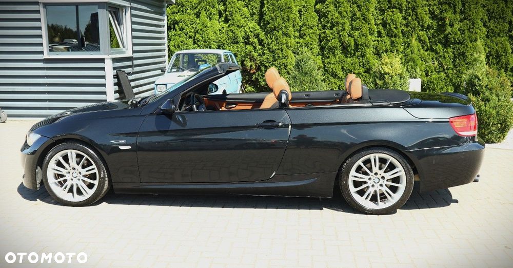 BMW Seria 3 320i Cabrio - 4