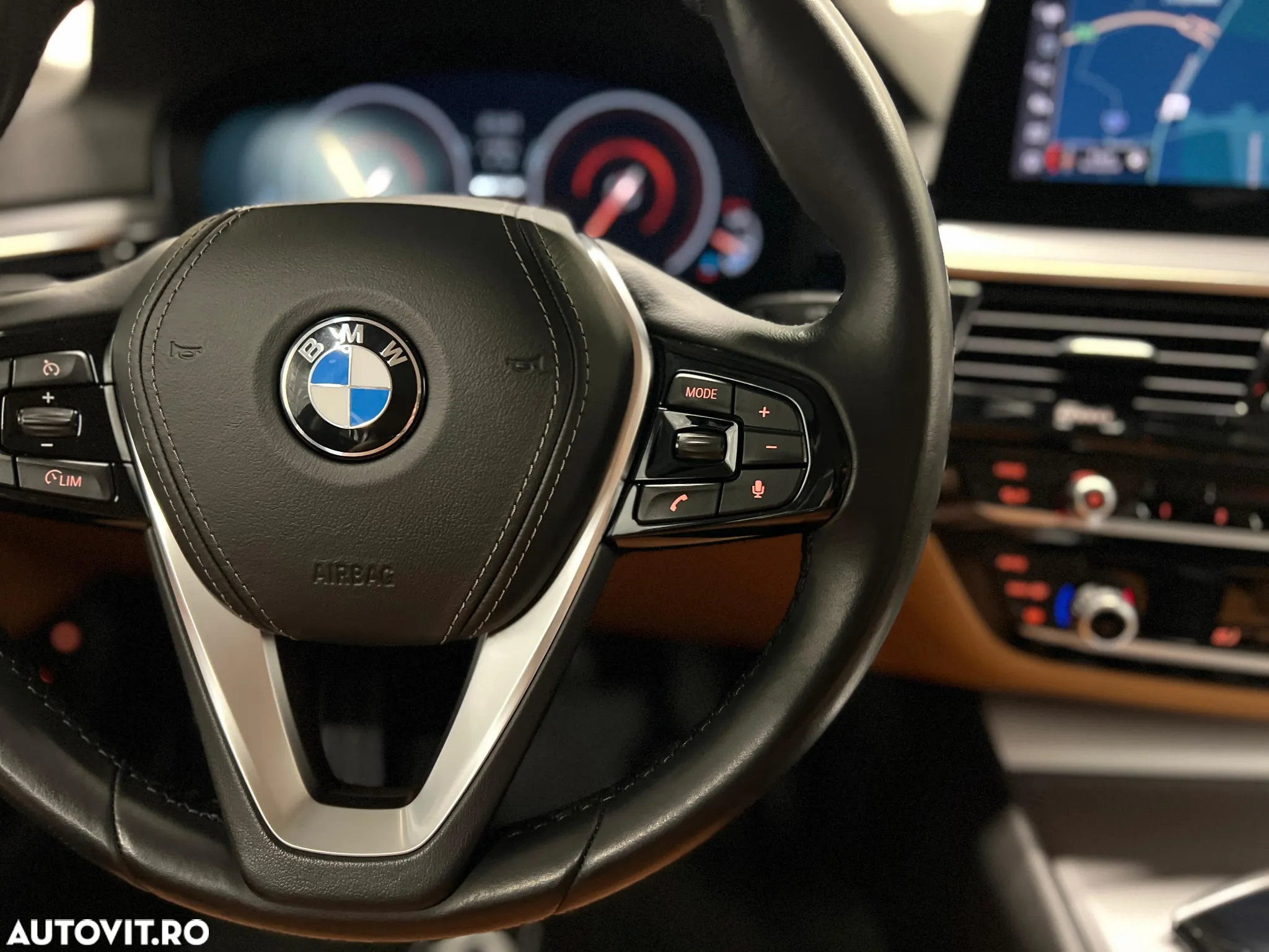 BMW Seria 5 530e Aut. - 21