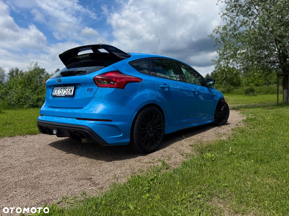 Ford Focus - 11