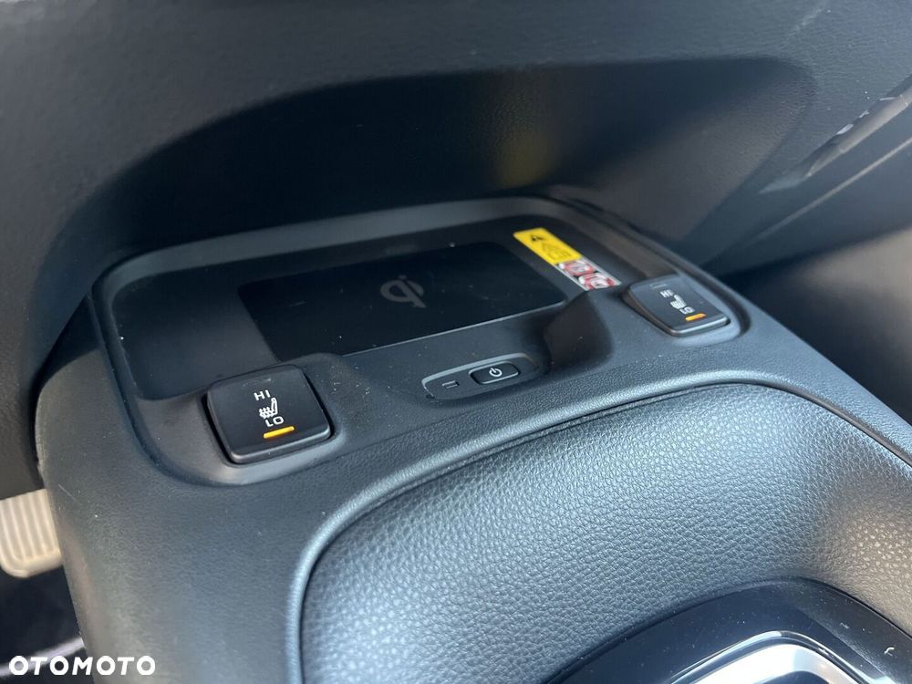 Toyota Corolla 1.8 Hybrid Comfort - 29