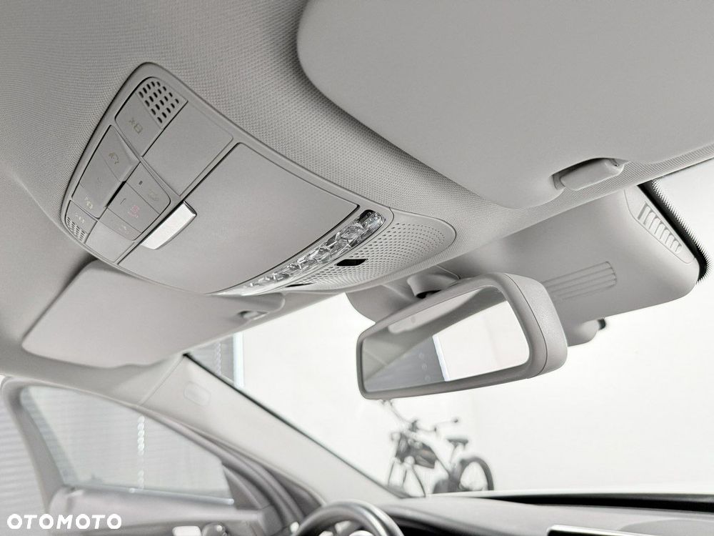 Mercedes-Benz Klasa C - 29