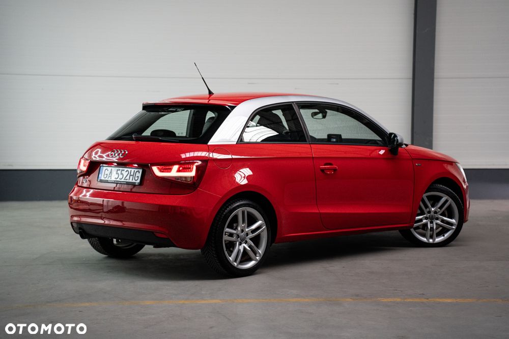 Audi A1 1.6 TDI S line edition - 11