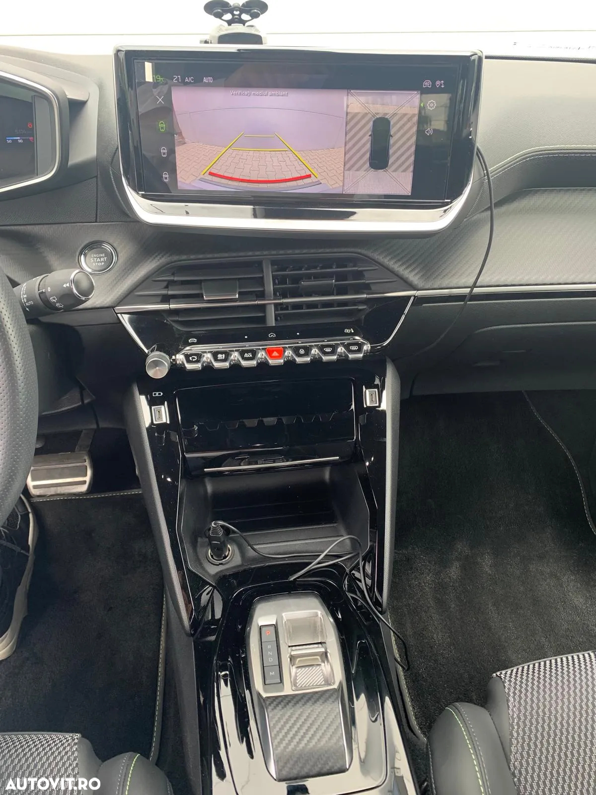 Peugeot 2008 1.2L PureTech 130 S&S EAT8 GT - 12