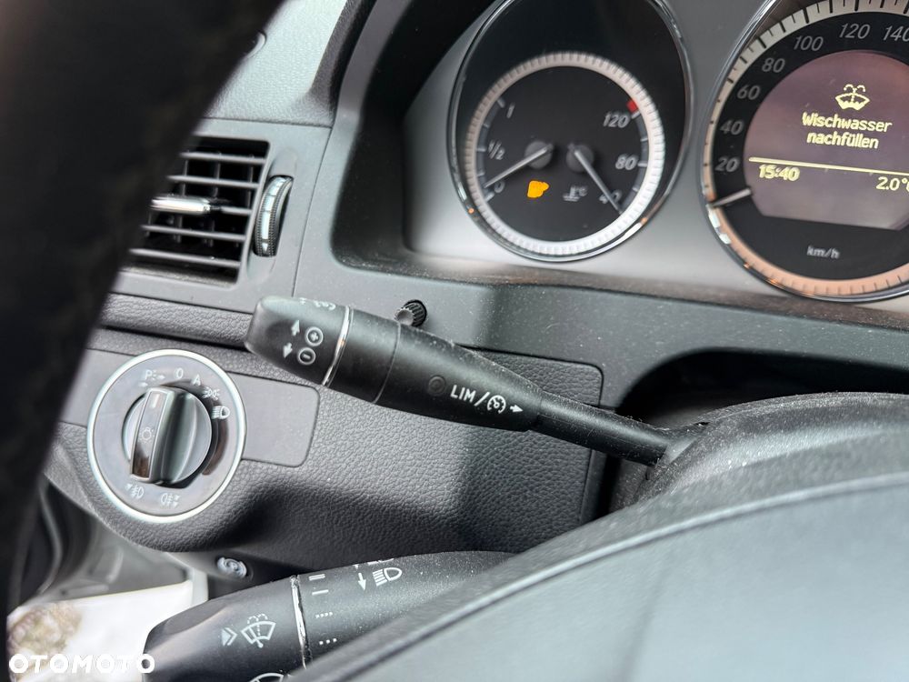 Mercedes-Benz Klasa C 200 Kompressor Avantgarde - 26