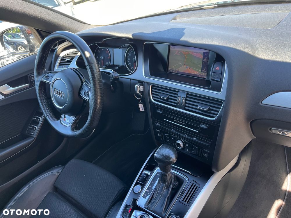 Audi A4 Avant 2.0 TDI DPF multitronic S line Sportpaket - 25