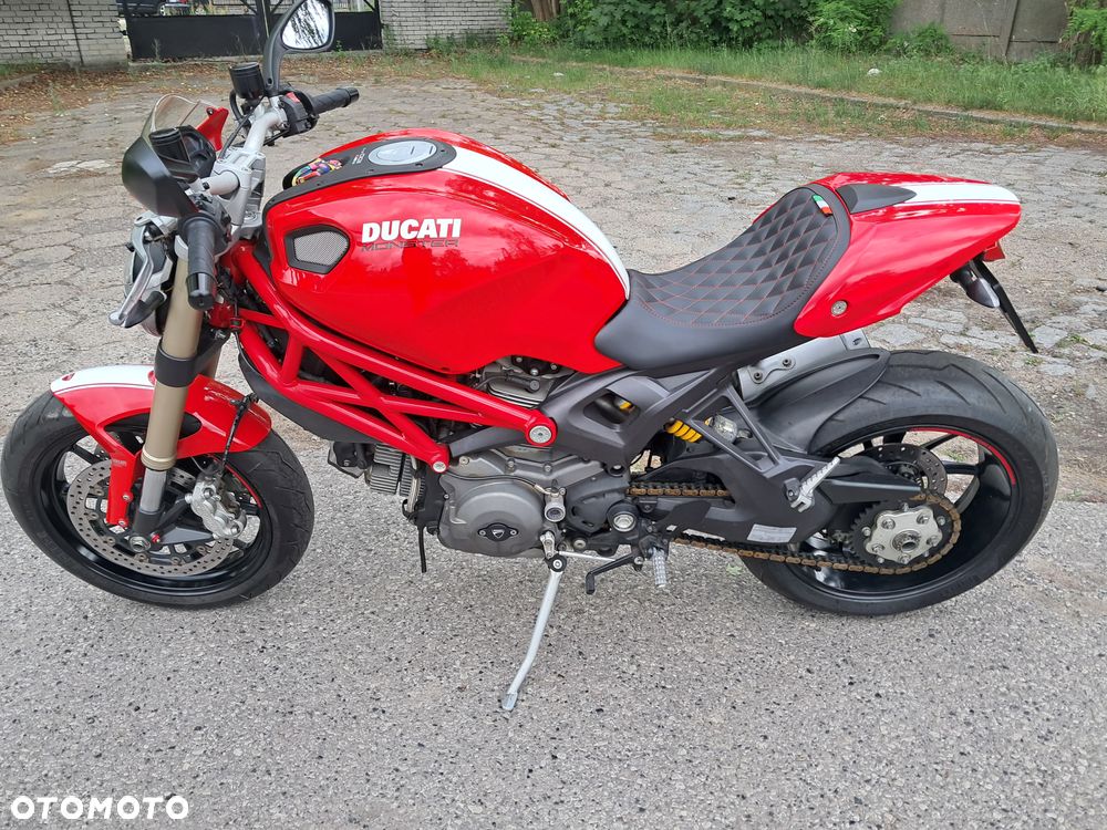Ducati Monster - 5