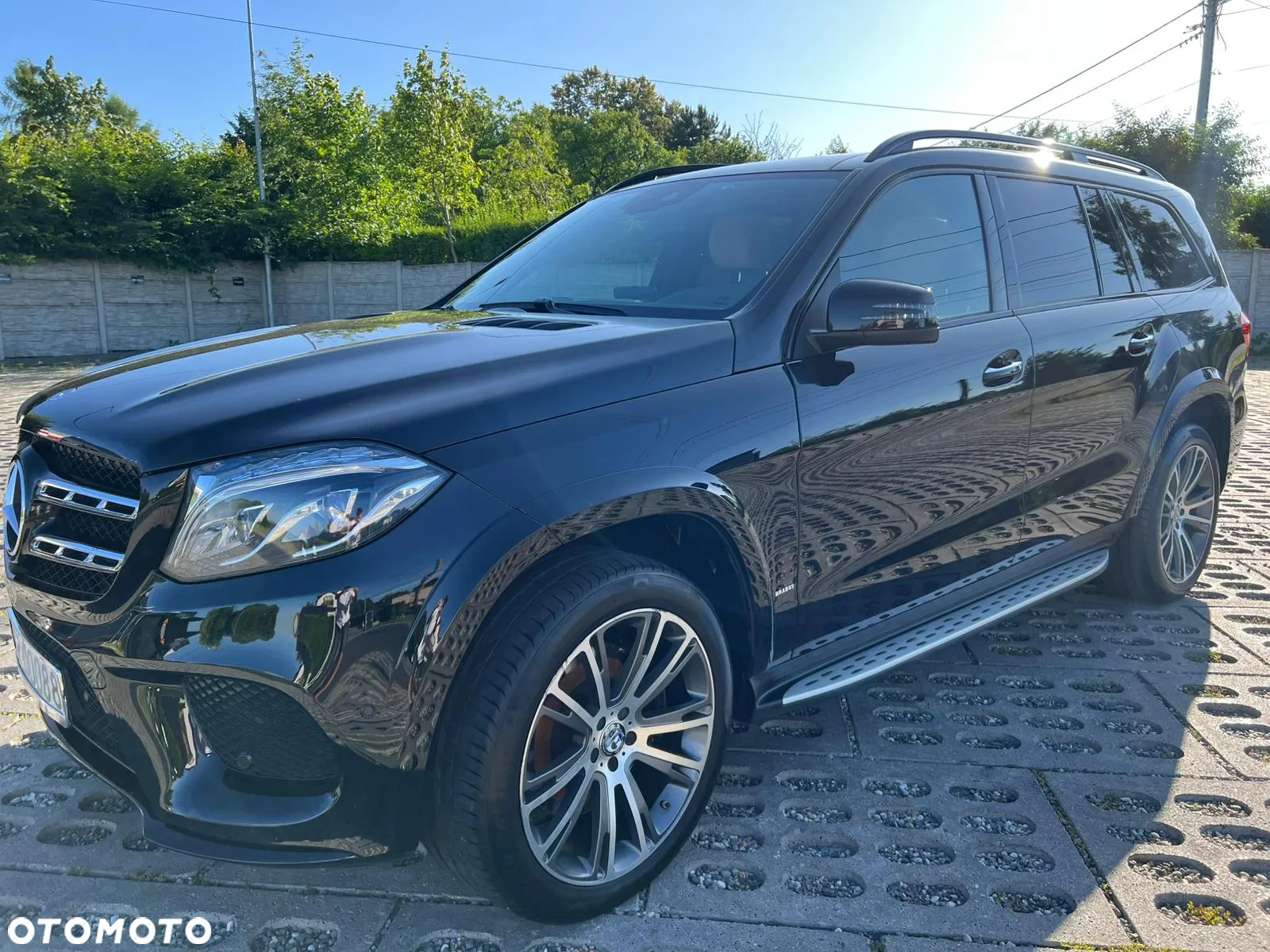Mercedes-Benz GLS 350 d 4-Matic - 4