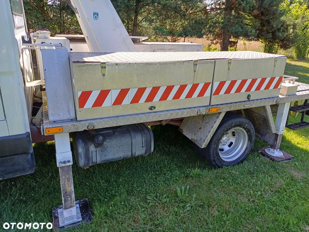 Iveco DAILY 35C11 - 15