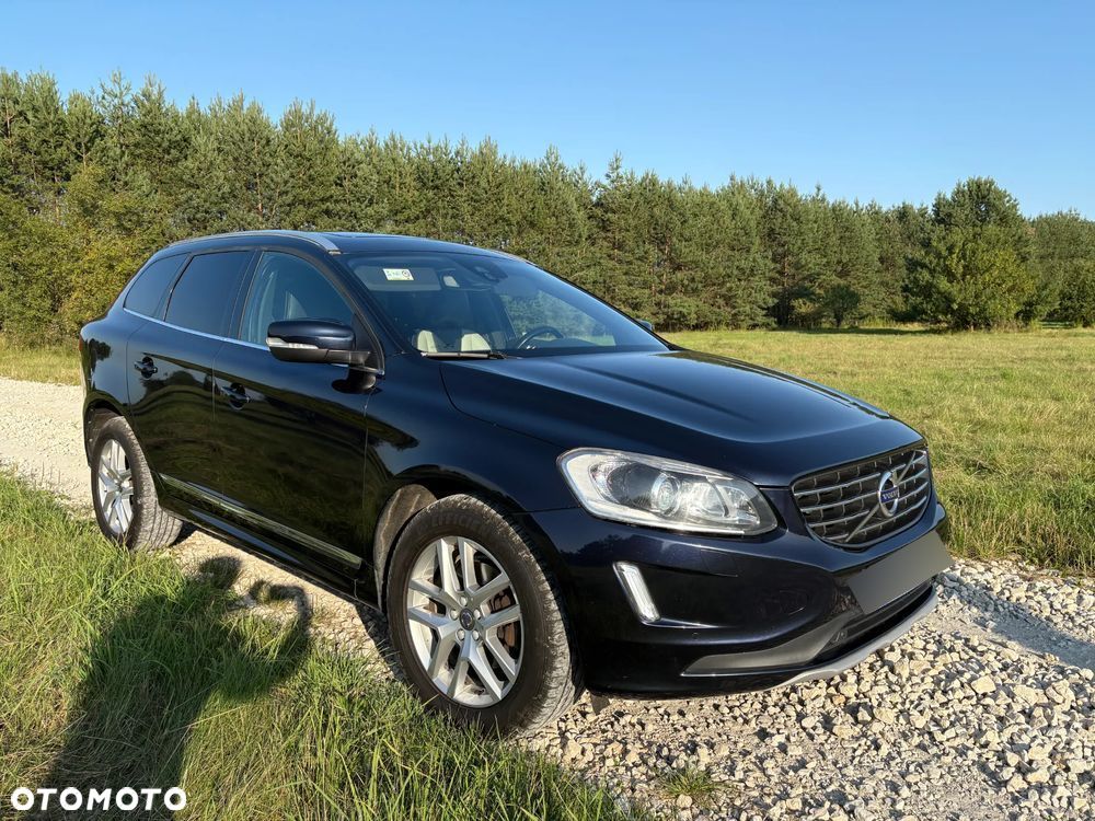 Volvo XC 60 D5 AWD Summum - 4