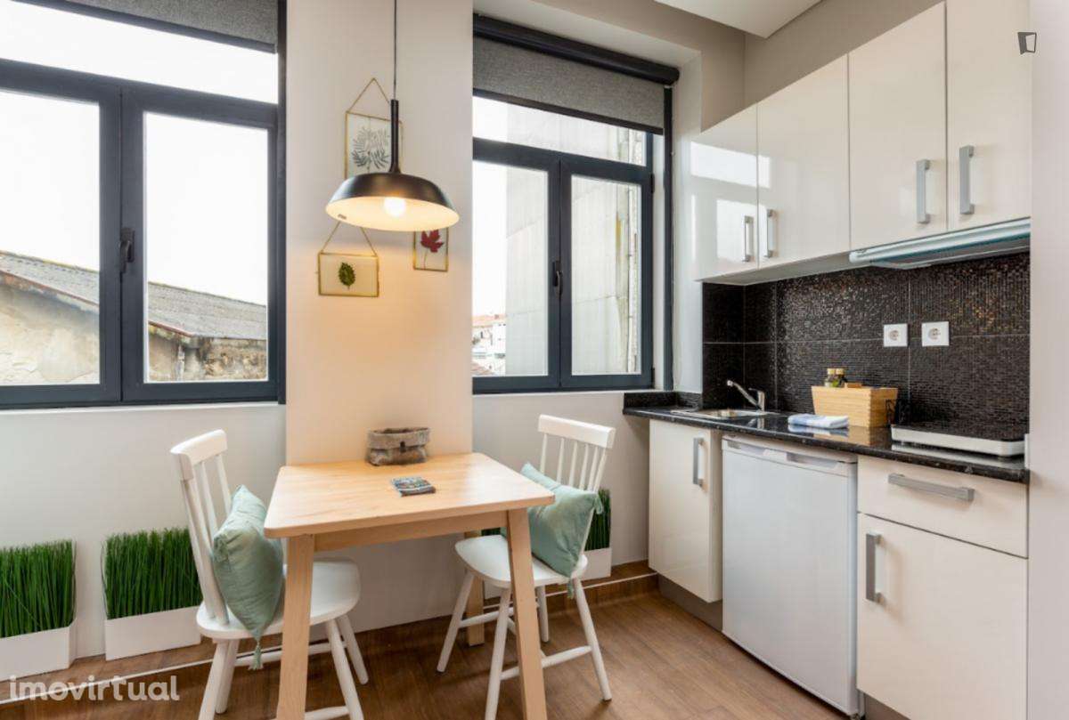 Estúdio - localizado em Vila nova de gaia - Grande imagem: 4/10