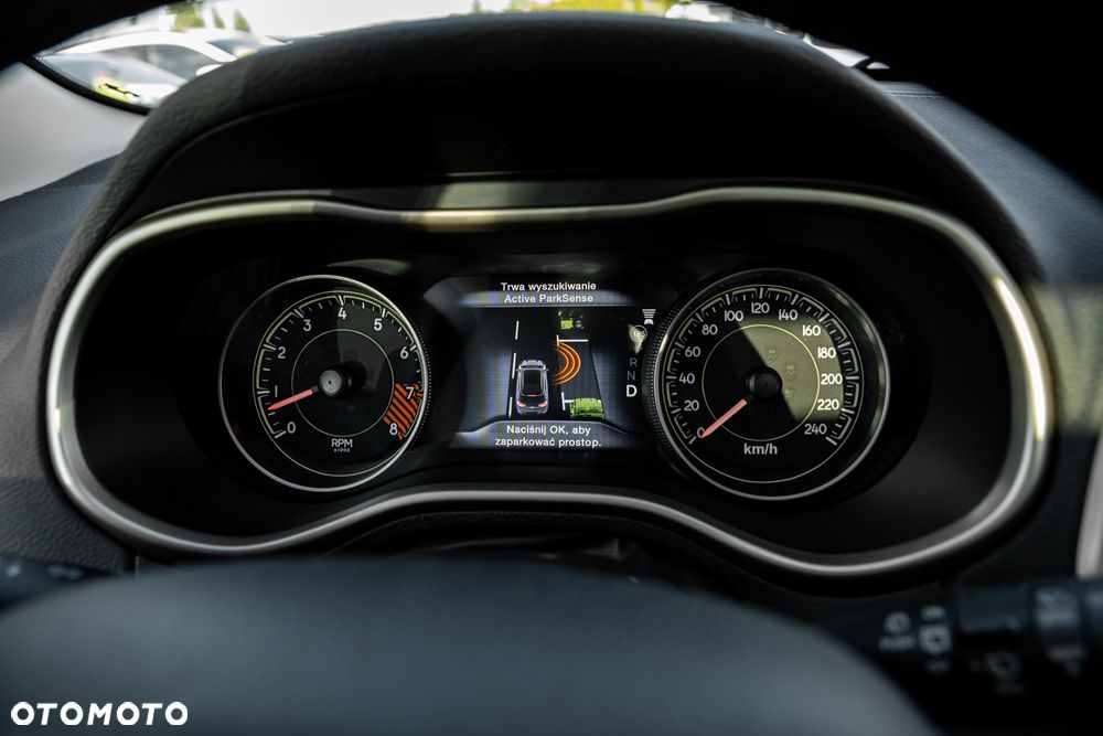 Jeep Cherokee 3.2 V6 Pentastar Active Drive I Automatik Limited - 39