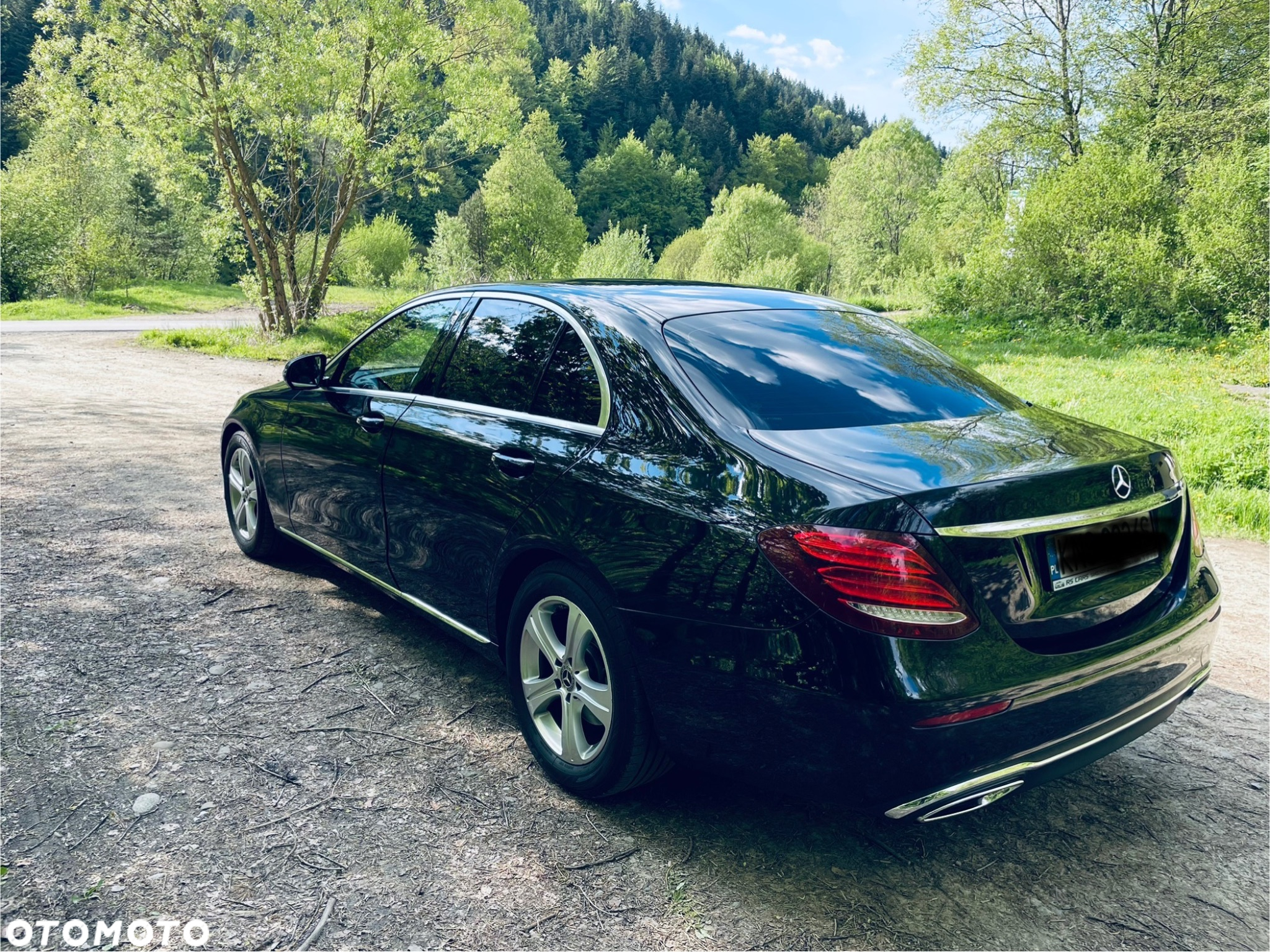 Mercedes-Benz Klasa E 220 d T 9G-TRONIC - 9